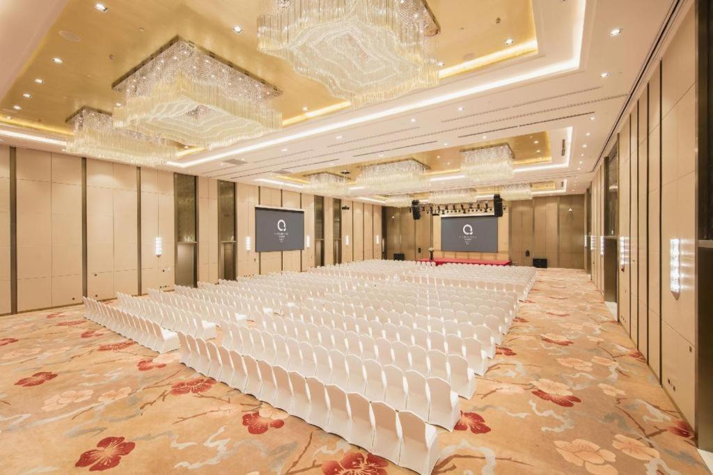 The Qube Hotel Jingzhou Zewnętrze zdjęcie